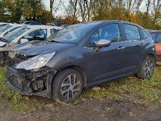 skadebil auto Citroën C3 Citroen C3 1.2 VTi Collection 2013/1