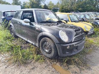 Sloopauto Mini Cooper S 1.6 Cooper S 2003/1