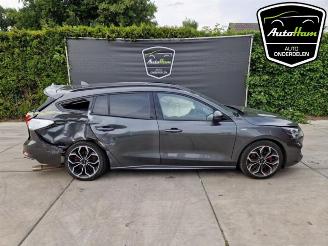Vrakbiler auto Ford Focus Focus 4 Wagon, Combi, 2018 1.5 EcoBoost 12V 182 2019/7