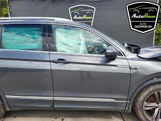 Volkswagen Tiguan Tiguan (AD1), SUV, 2016 / 2024 1.4 TSI 16V picture 11