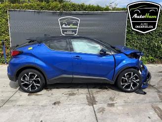 Vrakbiler auto Toyota C-HR C-HR (X1,X5), SUV, 2016 2.0 16V Hybrid 2020/8