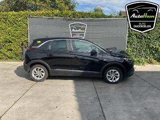 Coche siniestrado Opel Crossland Crossland X/Crossland, SUV, 2014 1.2 12V 2020