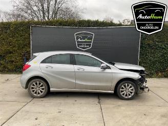 Sloopauto Mercedes A-klasse A (W176), Hatchback, 2012 / 2018 1.6 A-180 16V 2013/12
