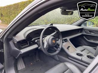 Porsche Taycan Taycan (Y1A), Sedan, 2019 79/84 kWh picture 12