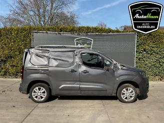 Salvage car Peugeot Partner Partner (EF/EU), Van, 2018 1.5 BlueHDi 130 2021/2