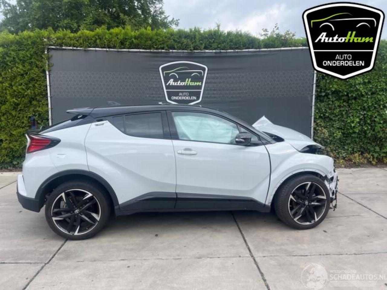 Toyota C-HR C-HR (X1,X5), SUV, 2016 2.0 16V Hybrid