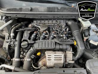 Peugeot 308 308 SW (L4/L9/LC/LJ/LR), Combi 5-drs, 2014 / 2021 1.2 12V e-THP PureTech 130 picture 15