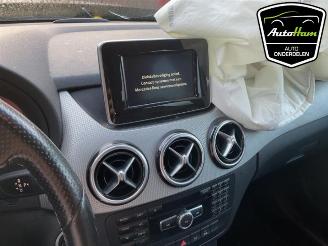 Mercedes B-klasse B (W246), Hatchback, 2011 / 2018 1.6 B-200 BlueEFFICIENCY Turbo 16V picture 16