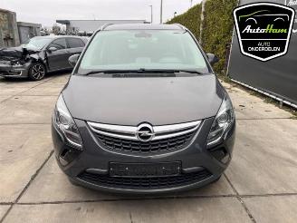 Opel Zafira Zafira Tourer (P12), MPV, 2011 / 2019 1.4 Turbo 16V Ecotec picture 4