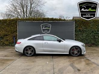 Coche siniestrado Mercedes E-klasse E (C238), Coupe, 2016 E-220d 2.0 Turbo 16V 2017/5