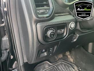 Dodge Ram 1500 Crew Cab, Quad Cab (DT), Pick-up, 2018 5.7 Hemi V8 picture 28