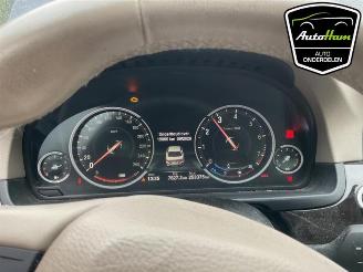 BMW 5-serie 5 serie (F10), Sedan, 2009 / 2016 530i 24V TwinPower Turbo picture 18