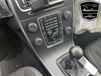 Volvo V-60 V60 I (FW/GW), Combi, 2010 / 2018 1.6 T3 16V picture 20