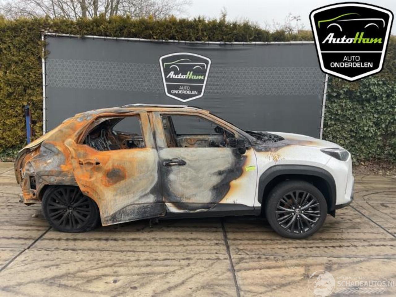 Toyota Yaris Cross Yaris Cross (PB1/PJ1), SUV, 2020 1.5 12V Hybrid 115