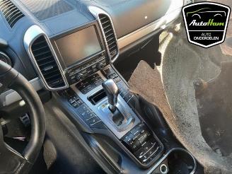 Porsche Cayenne Cayenne II (92A), SUV, 2010 / 2018 4.8 V8 32V GTS picture 21