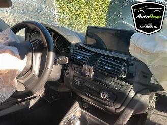 BMW 3-serie 3 serie Touring (F31), Combi, 2012 / 2019 320i xDrive 2.0 16V picture 14