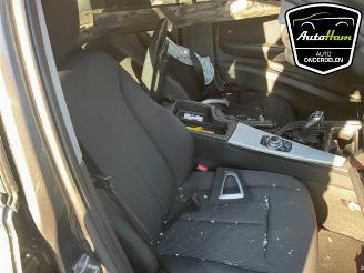 BMW 3-serie 3 serie Touring (F31), Combi, 2012 / 2019 320i xDrive 2.0 16V picture 16