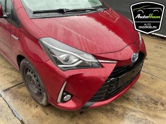Toyota Yaris Yaris III (P13), Hatchback, 2010 / 2020 1.5 16V Hybrid picture 3