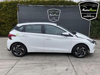  Hyundai I-20 i20 (BC3), Hatchback 5-drs, 2020 1.0 T-GDI 100 Mild Hybrid 48V 12V 2023/3