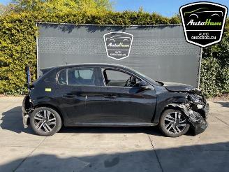 Uttjänta bilar auto Peugeot 208 208 II (UB/UH/UP), Hatchback 5-drs, 2019 1.2 Vti 12V PureTech 100 2020/7
