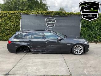 Vrakbiler auto BMW 5-serie 5 serie Touring (F11), Combi, 2009 / 2017 523i 24V 2011/2