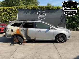 Dezmembrări autoturisme Ford Focus Focus 3 Wagon, Combi, 2010 / 2020 1.0 Ti-VCT EcoBoost 12V 125 2017/10