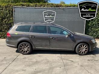 Dezmembrări autoturisme Volkswagen Passat Passat Variant (365), Combi, 2010 / 2015 1.4 TSI 16V 2013/10