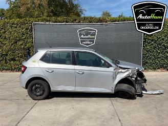 Vrakbiler auto Skoda Fabia Fabia III (NJ3), Hatchback 5-drs, 2014 / 2021 1.0 TSI 12V 2018/3