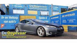 Démontage voiture Tesla Model S Model S, Liftback, 2012 / 2026 85 2014/3