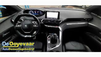 Peugeot 5008 5008 II (M4/MC/MJ/MR), MPV, 2016 / 2024 1.2 12V e-THP PureTech 130 picture 3