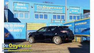 Salvage car Lexus Ct CT 200h, Hatchback, 2010 1.8 16V 2012/8