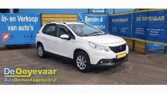Coche siniestrado Peugeot 2008 2008 (CU), MPV, 2013 / 2019 1.2 Vti 12V PureTech 82 2016/8
