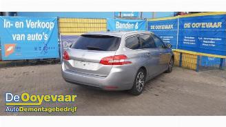 Peugeot 308 308 SW (L4/L9/LC/LJ/LR), Combi 5-drs, 2014 / 2021 1.2 12V e-THP PureTech 130 picture 7