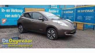 Coche siniestrado Nissan Leaf Leaf (ZE0), Hatchback, 2010 / 2017 Leaf 2016/1
