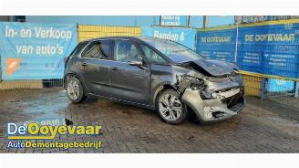 Dezmembrări autoturisme Citroën C4-picasso C4 Picasso (3D/3E), MPV, 2013 / 2018 1.2 12V PureTech 130 2015/9