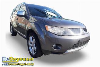 Uttjänta bilar auto Mitsubishi Outlander Outlander (CW), SUV, 2006 / 2012 2.2 DI-D 16V 4x4 2008/4