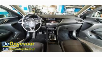 Opel Insignia Insignia Sports Tourer, Combi, 2017 1.5 Turbo 16V 165 picture 2