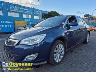 rozbiórka samochody osobowe Opel Astra Astra J (PC6/PD6/PE6/PF6), Hatchback 5-drs, 2009 / 2015 1.4 Turbo 16V 2010/9
