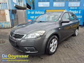 Sloopauto Kia Cee d Cee'd Sporty Wagon (EDF), Combi, 2007 / 2012 1.4 16V 2011/4