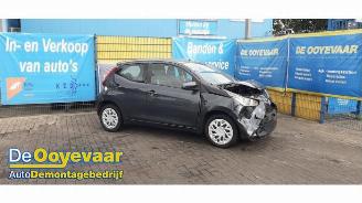 Vrakbiler auto Toyota Aygo Aygo (B40), Hatchback, 2014 1.0 12V VVT-i 2019/2
