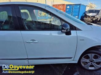 Renault Grand-scenic Grand Scenic III (JZ), MPV, 2009 / 2016 1.4 16V TCe 130 picture 14