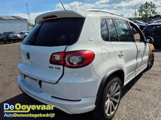 Démontage voiture Volkswagen Tiguan Tiguan (5N1/2), SUV, 2007 / 2018 2.0 TSI 16V 4Motion 2010/1