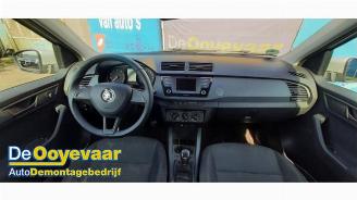 Skoda Fabia Fabia III (NJ3), Hatchback 5-drs, 2014 / 2021 1.0 TSI 12V picture 2