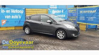 Salvage car Peugeot 208 208 I (CA/CC/CK/CL), Hatchback, 2012 / 2019 1.2 Vti 12V PureTech 82 2014/7