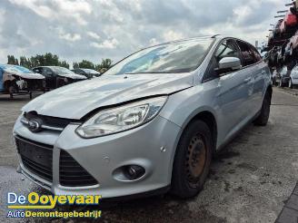 demontáž osobní automobily Ford Focus Focus 3 Wagon, Combi, 2010 / 2020 2.0 TDCi 16V 115 2012/3