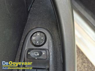 Peugeot 308 308 SW (4E/H), Combi 5-drs, 2007 / 2014 1.4 VTI 16V picture 9