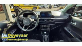 Kia Picanto Picanto (JA), Hatchback, 2017 1.0 DPI 12V picture 2