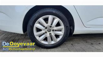 Renault Mégane Megane IV Estate (RFBK), Combi 5-drs, 2016 1.0 TCE picture 7