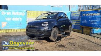 Fiat 500E 500e (332), Hatchback, 2020 42 kWh picture 4