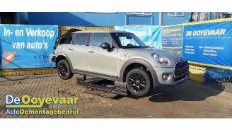 Salvage car Mini Mini Mini (F55), Hatchback 5-drs, 2013 1.2 12V One 2017/2